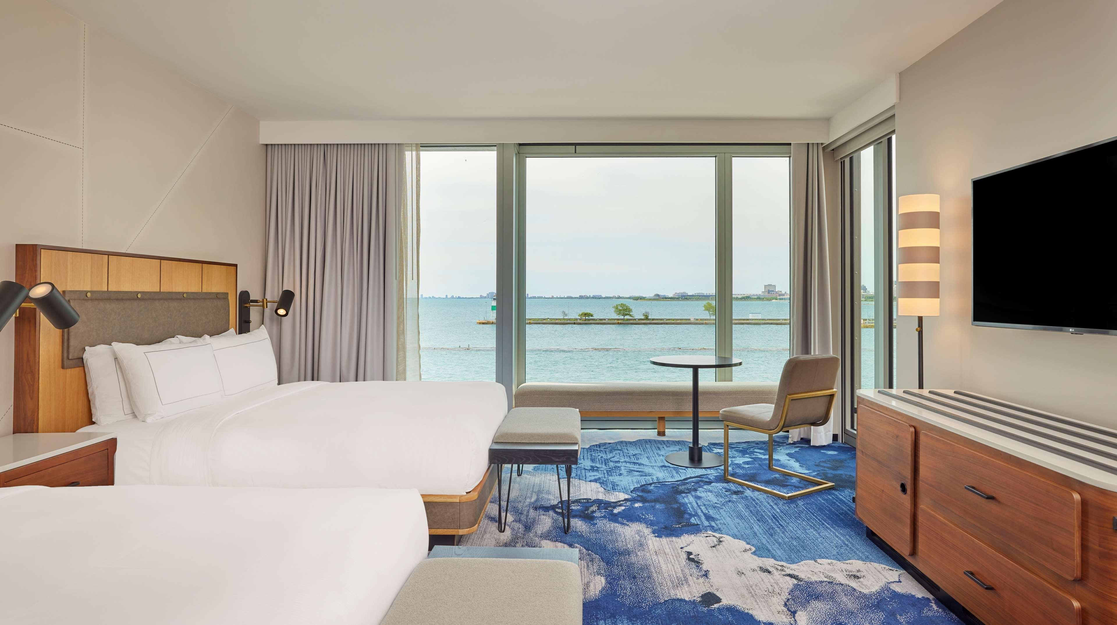 Отель Sable At Navy Pier Chicago, Curio Collection By Hilton Экстерьер фото