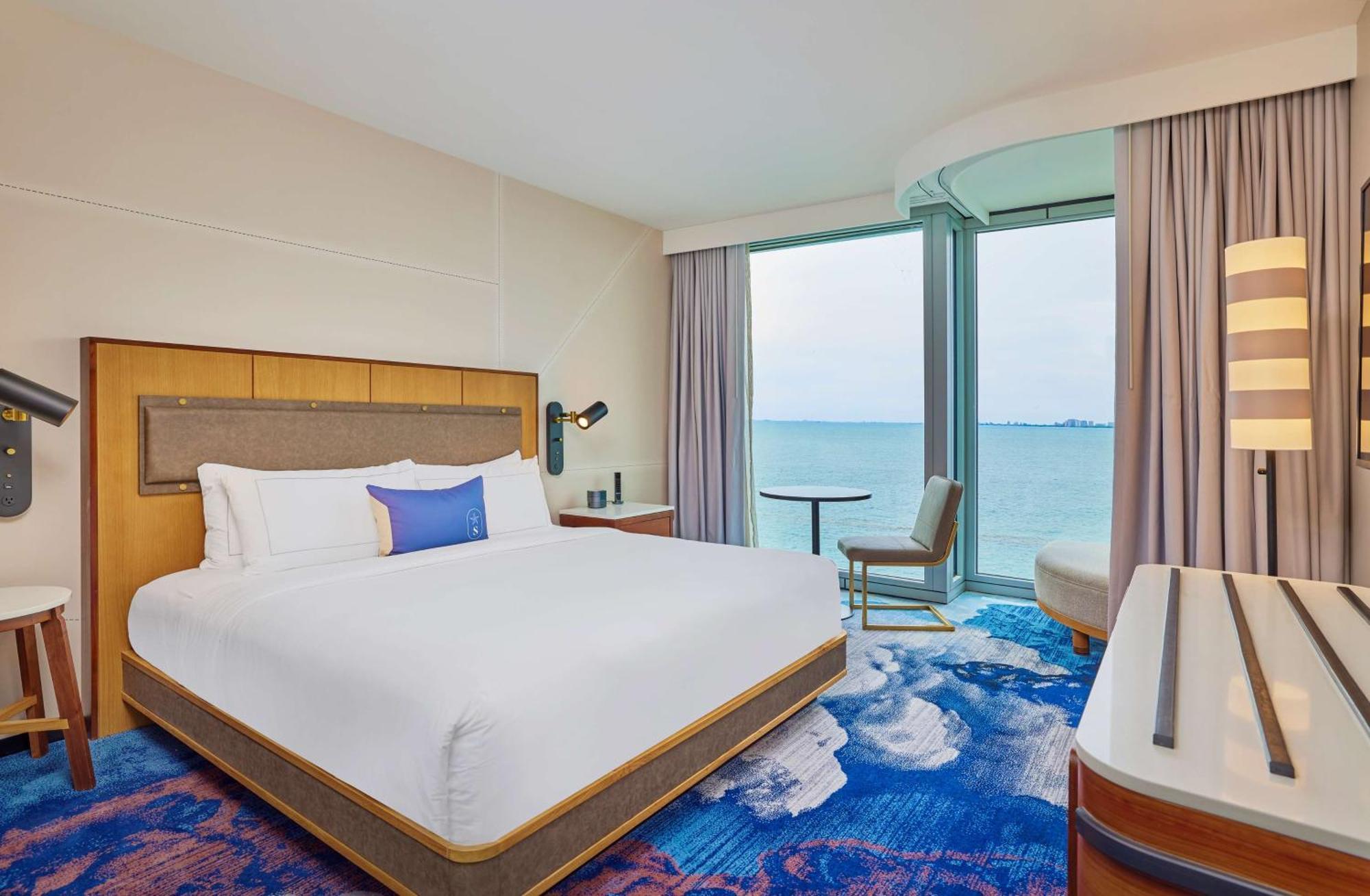 Отель Sable At Navy Pier Chicago, Curio Collection By Hilton Экстерьер фото