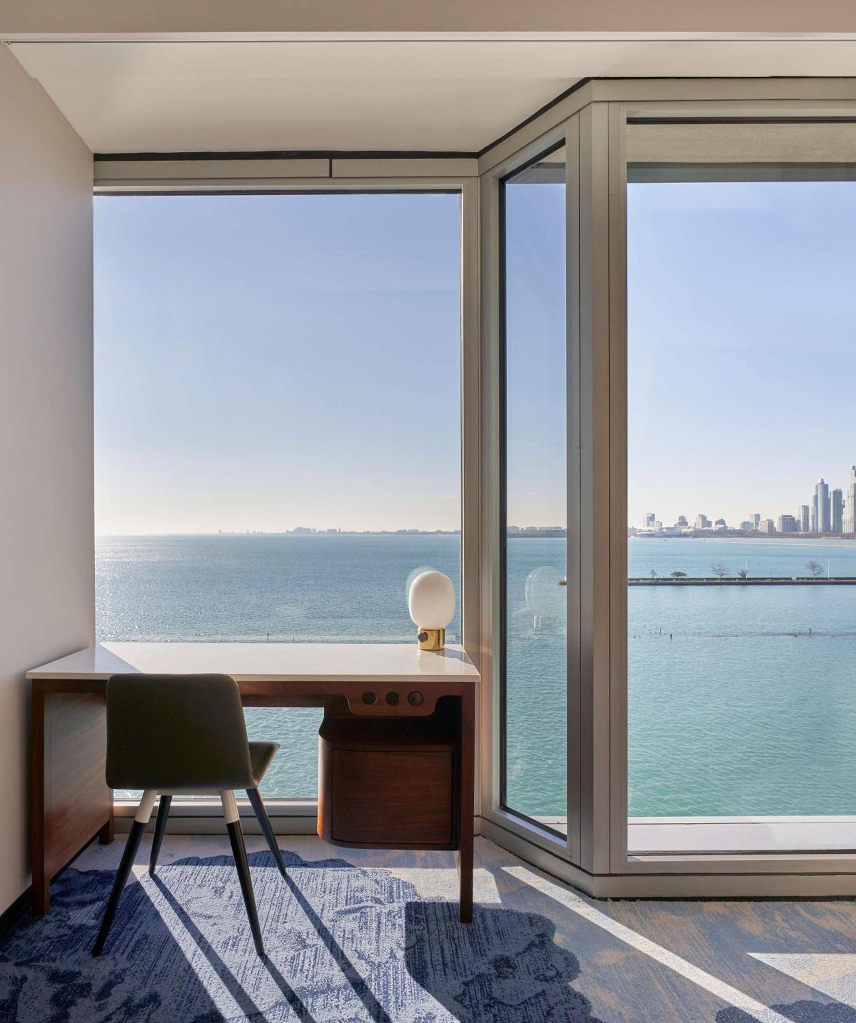 Отель Sable At Navy Pier Chicago, Curio Collection By Hilton Экстерьер фото